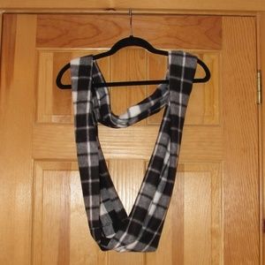 Black & White checkered infinity scarf